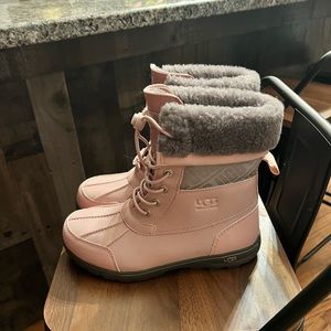Ugg winter boots